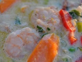 KREVETOVÉ KARI (ostré)