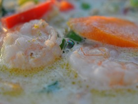 KREVETOVÉ KARI (ostré)